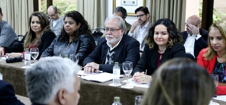  Comando Nacional dos Bancários e Fenaban se reúnem hoje