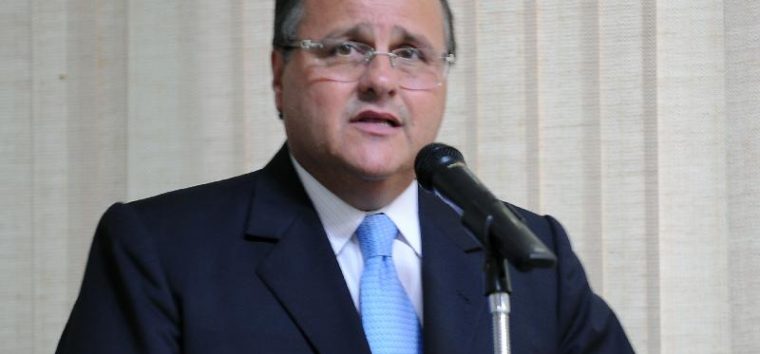  Geddel é preso pela Polícia Federal em Salvador e levado para Brasília