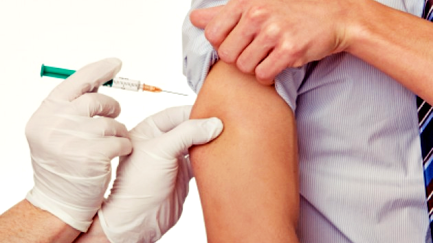  Bancários do Itaú e Santander já recebem imunização contra o vírus da gripe