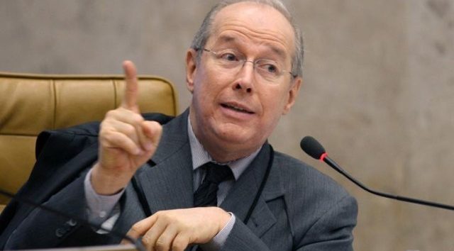  Celso de Mello dá 72 horas para Bolsonaro entregar gravação de reunião ministerial citada por Moro