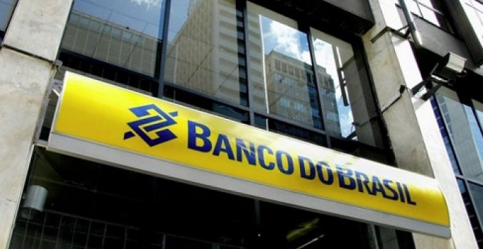  CEBB retoma negociações com o banco