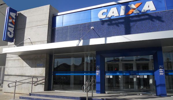  Debate no GT com a Caixa foca nas condições de trabalho