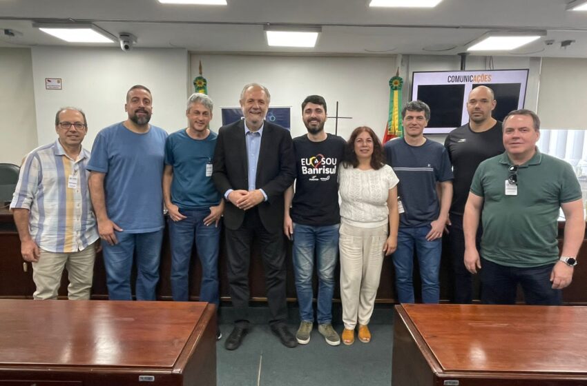  Diretores do Sindicato marcam presença no Fórum de debates sobre papel público no sistema financeiro gaúcho