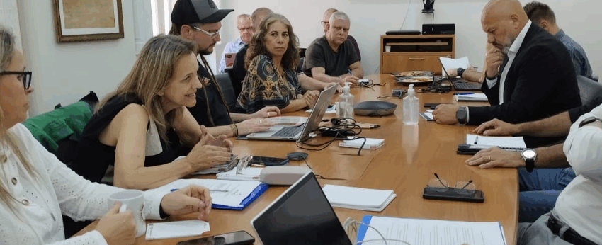  COE e Banrisul debatem pendências relacionadas à reestruturação